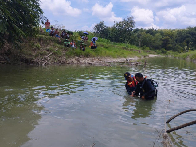 Nyelam untuk Cari Ikan, Seorang Pria Hilanh Tenggelam di Sungai Suco&nbsp;Grobogan