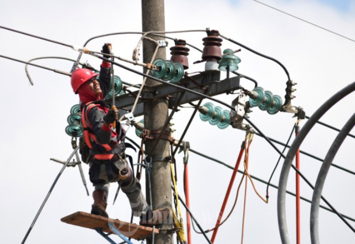 33 Dusun Terpencil Kini di Sulsel Teraliri Listrik 