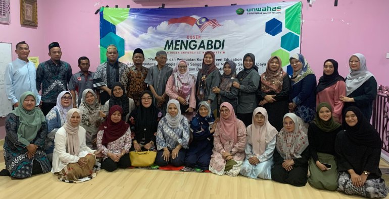 Tim Dosen Unwahas Semarang Gelar PkM di&nbsp;Malaysia