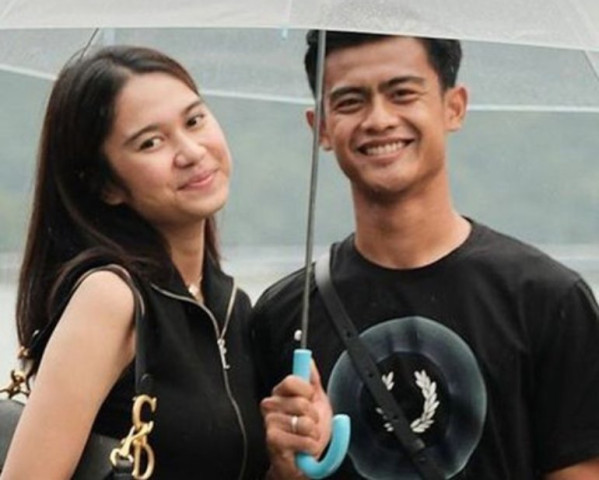 Azizah Salsha Tepis Tudingan Perselingkuhan: Rumah Tangga Kami Baik-baik Saja&nbsp;‘