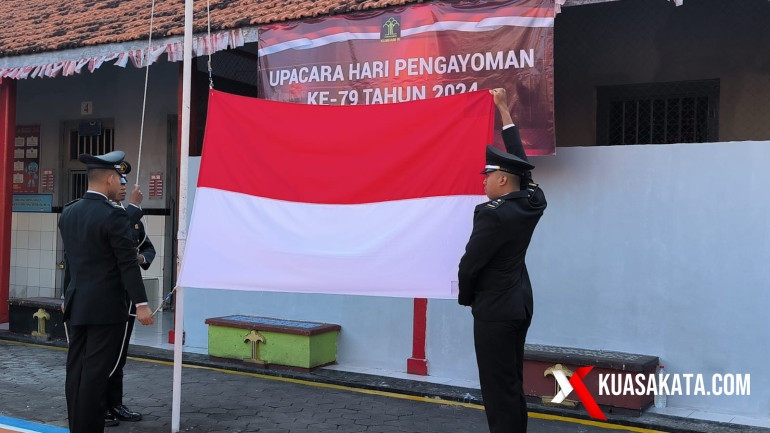 Pegawai Lapas Brebes Ikuti Upacara Bendera Peringatan Hari Pengayoman&nbsp;ke-79