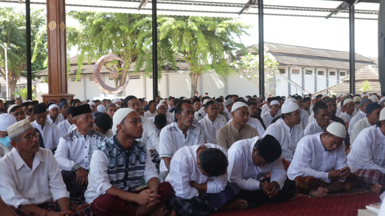 Peringatan Maulid Nabi, Para Napi Muslim Ikuti Sholawat&nbsp;Rasulullah